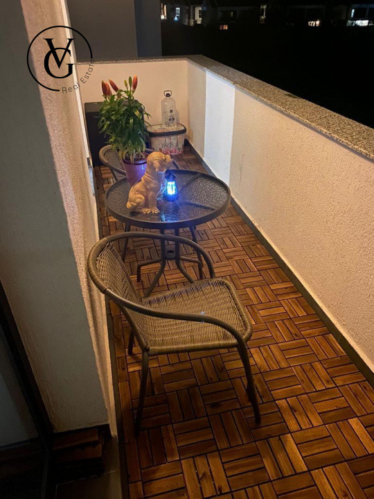 Apartament decomandat cu 3 camere - Tunari 