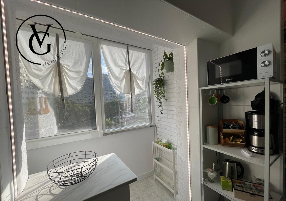 Apartament 3 camere - zona Victoriei 