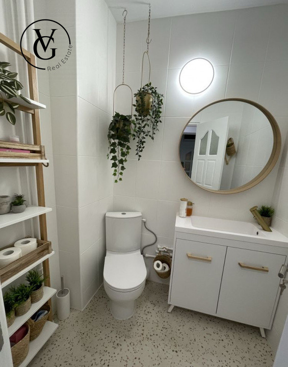 Apartament 3 camere - zona Victoriei 