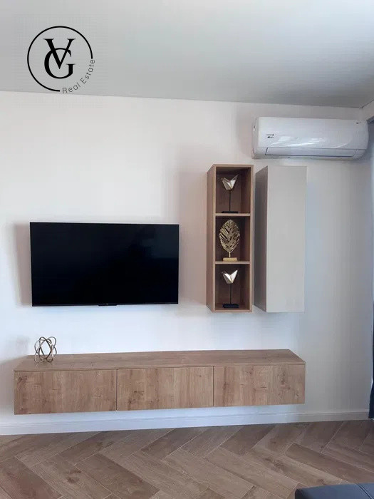 Apartament 2 camere cu vedere frontala la mare