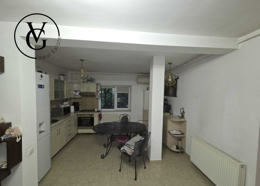 Apartament 2 camere - zona 13 Septembrie