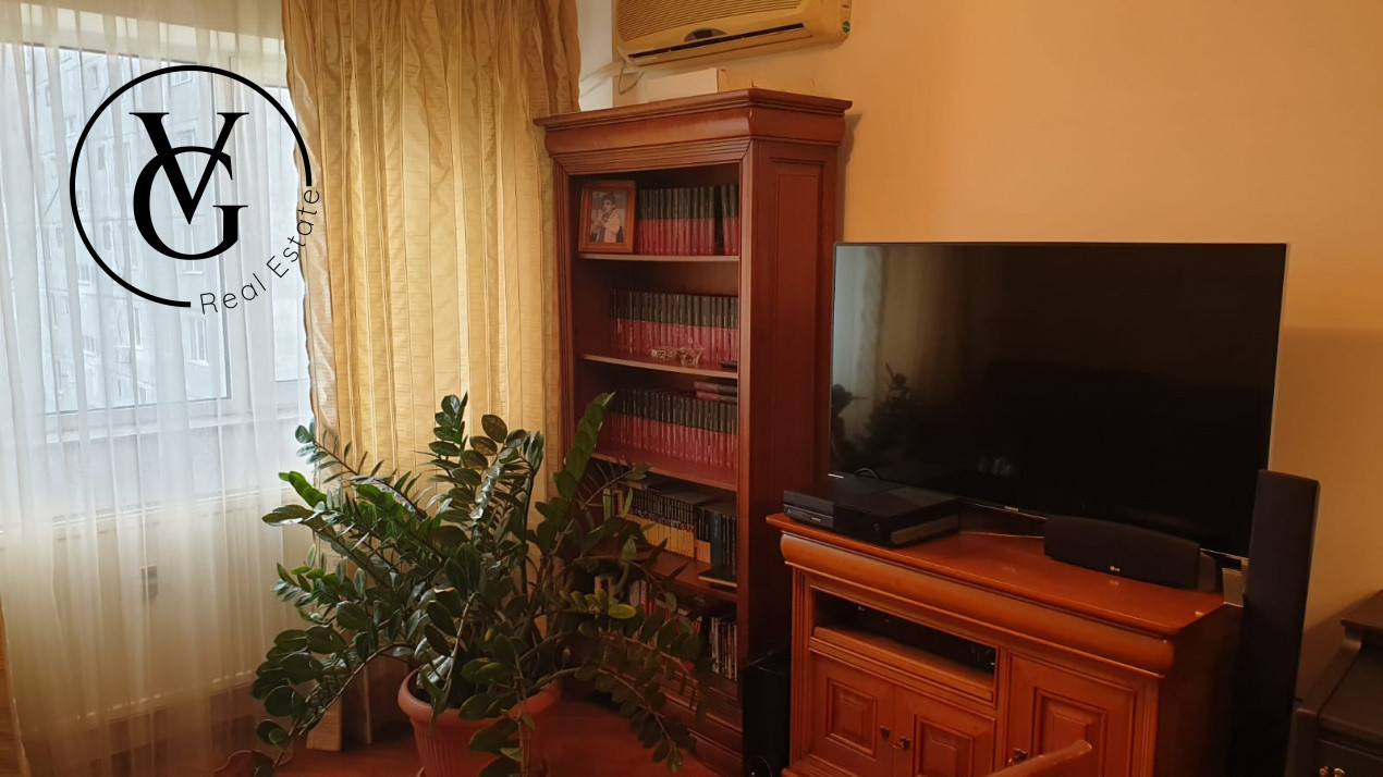 Apartament 4 camere decomandat - Dr. Taberei , Strada Pascani