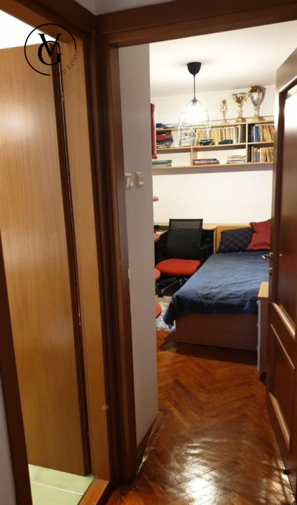 Apartament 4 camere decomandat - Dr. Taberei , Strada Pascani