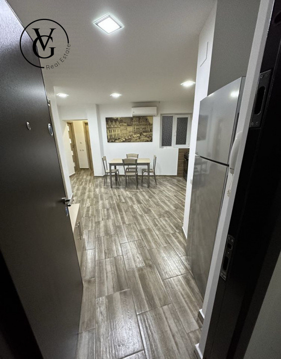 Apartament 3 camere - Tineretului