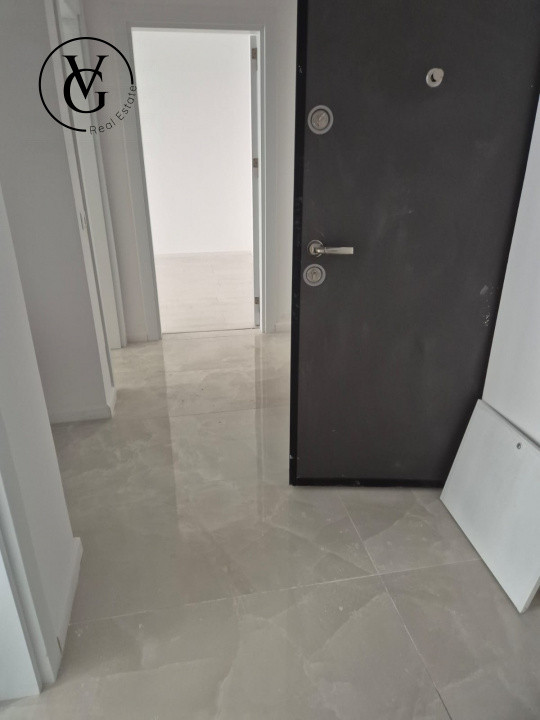 Apartament 2 camere - Aparatorii Patriei - Decomandat