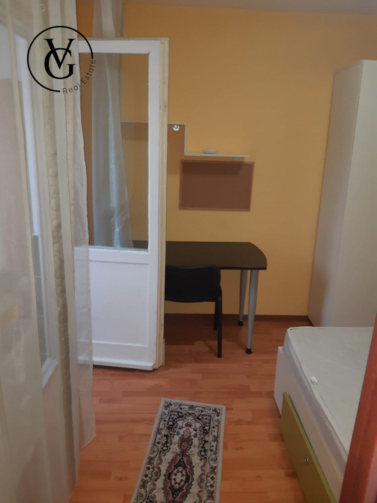 Apartament cu 2 camere în zona Casa de Cultura 
