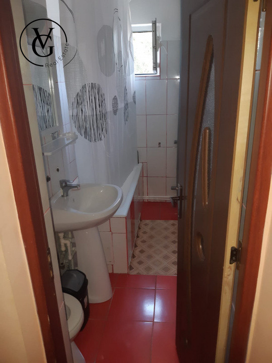 Apartament cu 2 camere în zona Casa de Cultura 