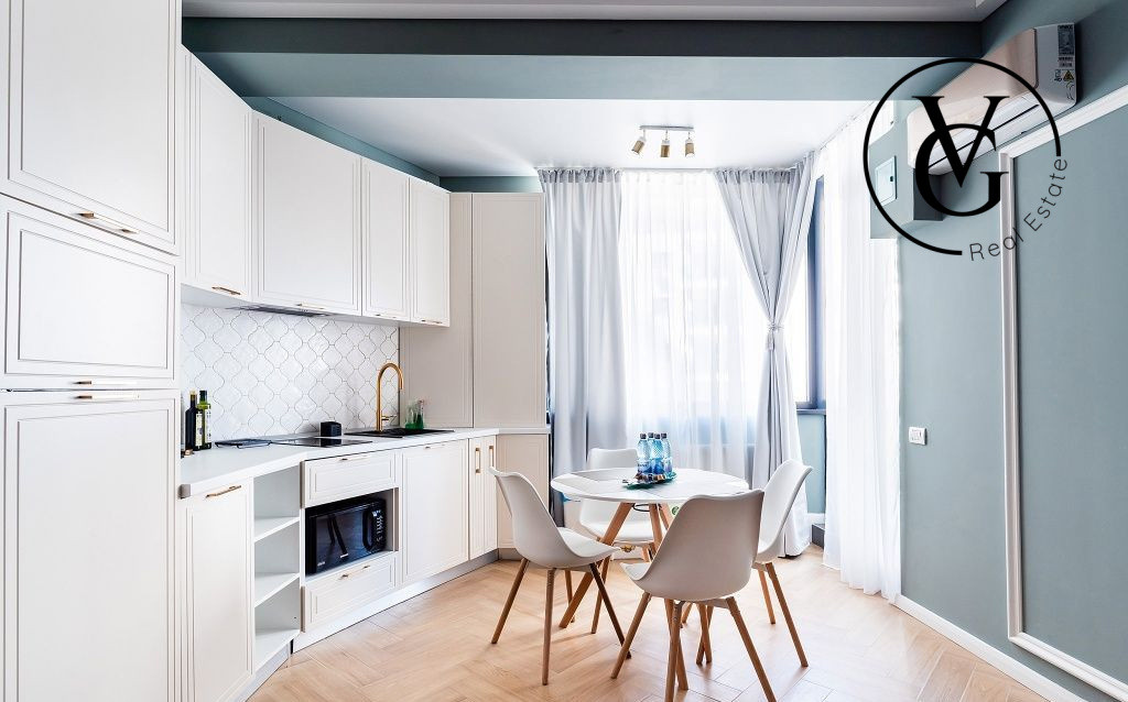 Apartament cu vedere la mare in Building Stefan Resort / AZIMUTH