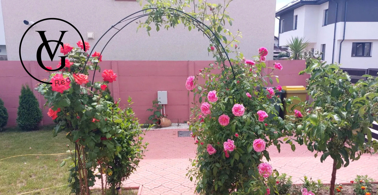 Casa 3 camere Tunari 