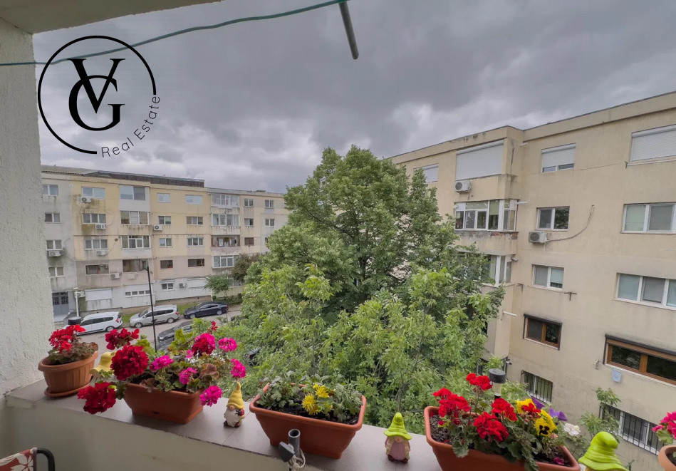 Apartament decomandat - 3 camere - zona Dacia