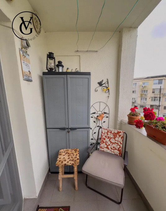 Apartament decomandat - 3 camere - zona Dacia