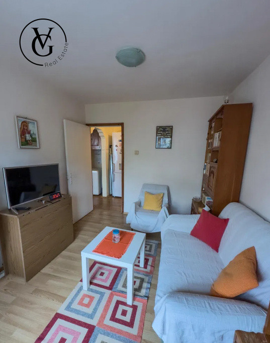 Apartament decomandat - 3 camere - zona Dacia