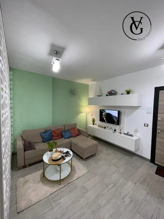 Apartament 2 camere - Alezzi Beach - vedere laterala către mare