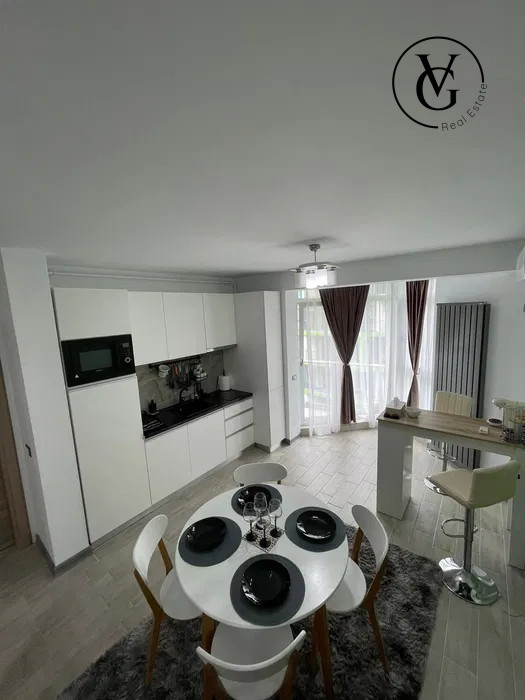 Apartament 2 camere - Alezzi Beach - vedere laterala către mare