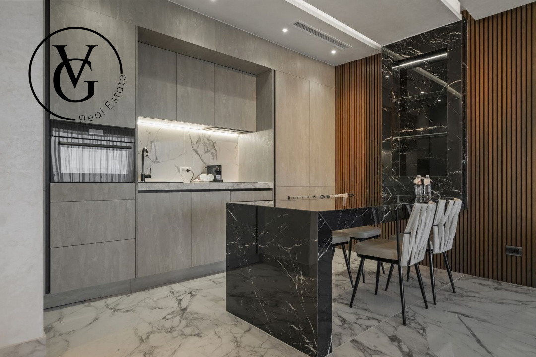 Apartament 2 camere -First Mamaia -Crown Plaza 