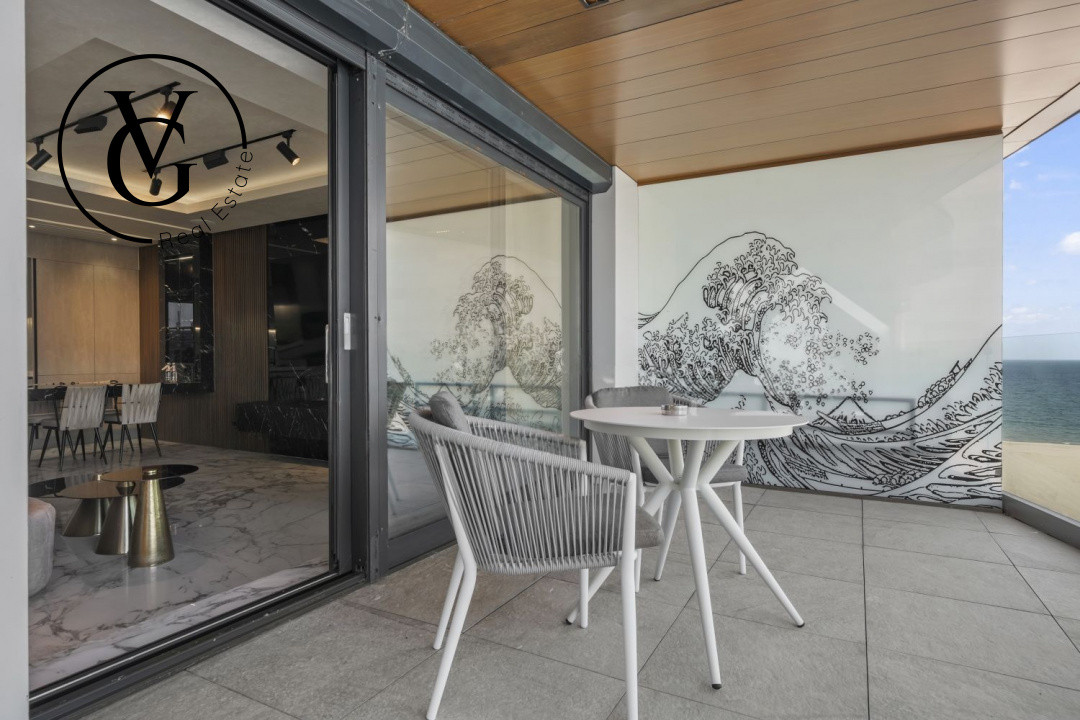 Apartament 2 camere -First Mamaia -Crown Plaza 