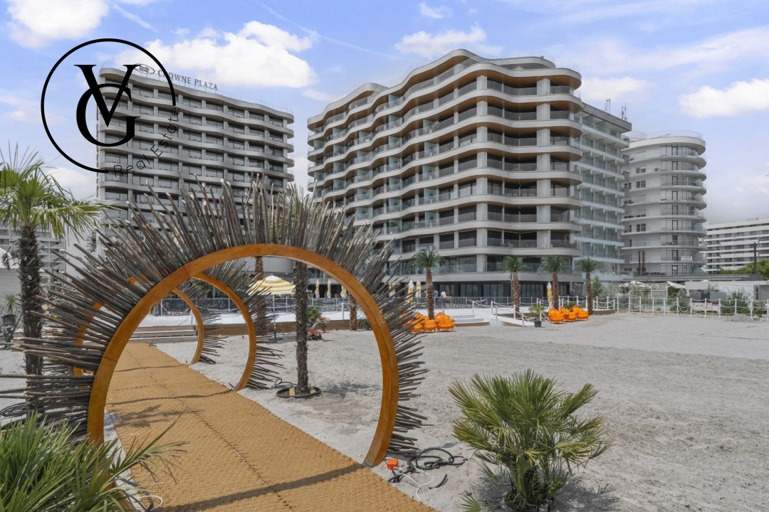 Apartament 2 camere -First Mamaia -Crown Plaza 