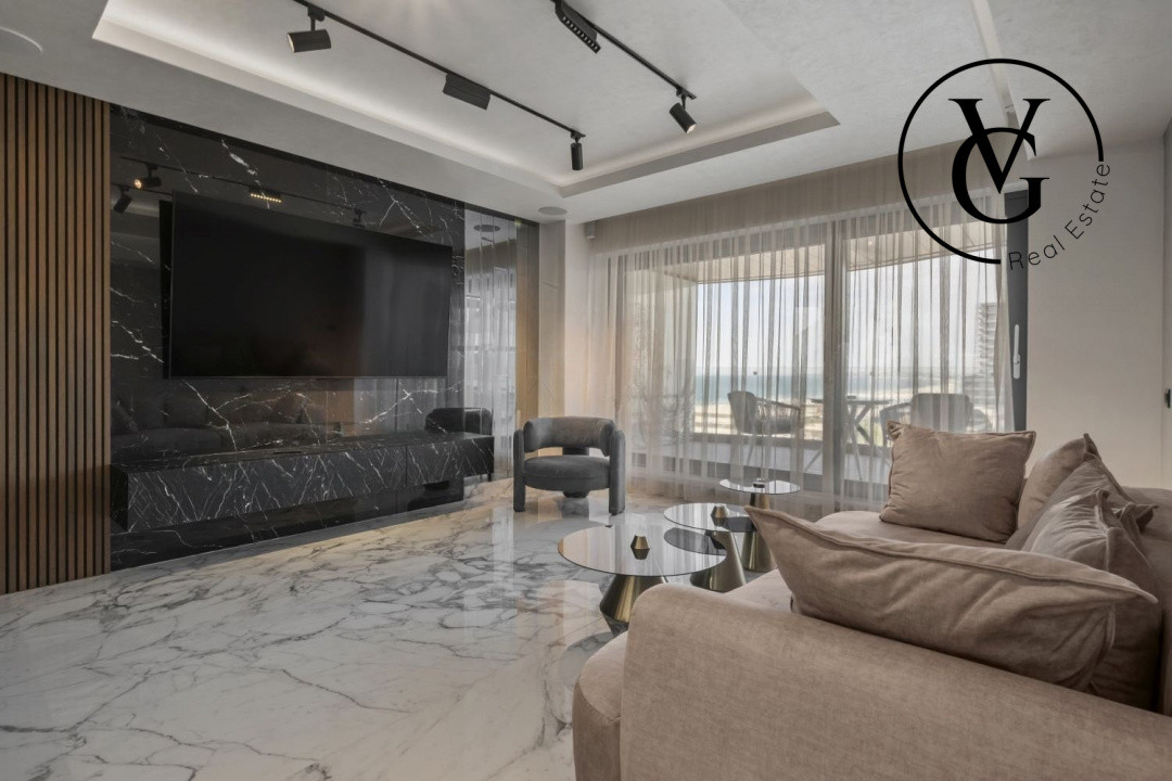 Apartament 2 camere -First Mamaia -Crown Plaza 