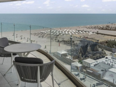 Apartament 2 camere -First Mamaia -Crown Plaza 
