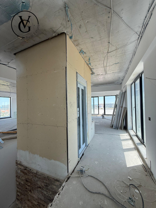 Penthouse - Vedere catre lac si mare - Terasa 250 mp -Mamaia Sat