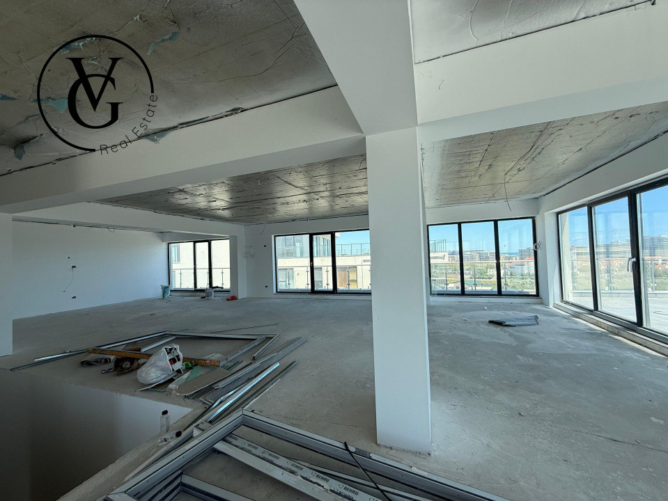 Penthouse - Vedere catre lac si mare - Terasa 250 mp -Mamaia Sat