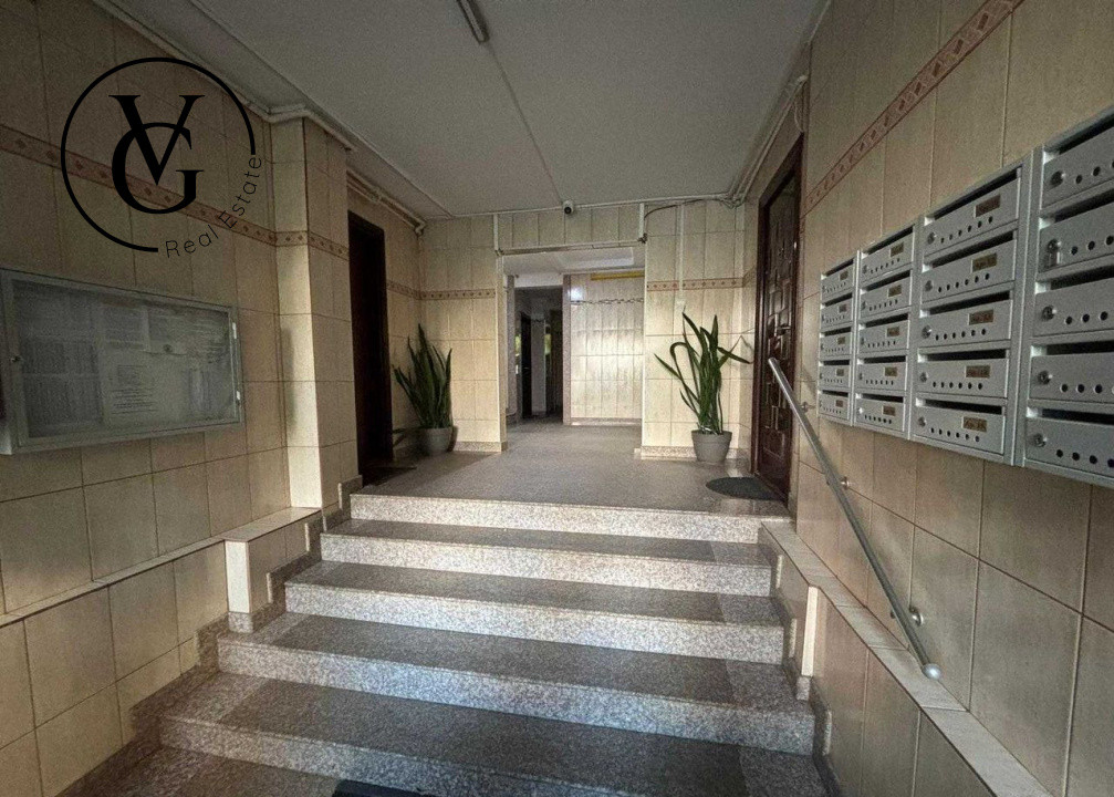 Apartament 3 camere - Rahova - Loc de parcare