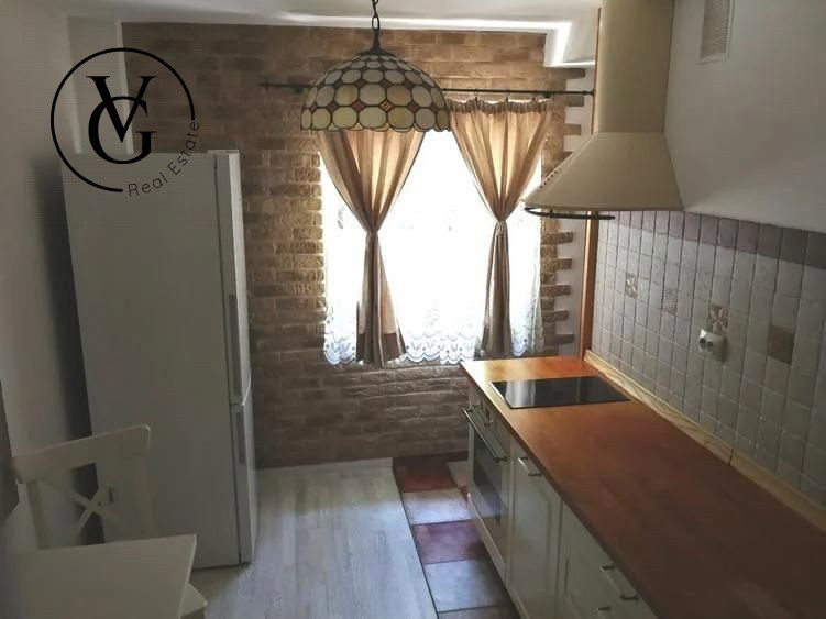 Apartament 3 camere - Dristor