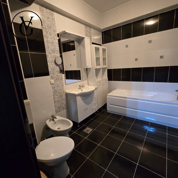 Apartament spațios de 3 camere - zona Compozitori 