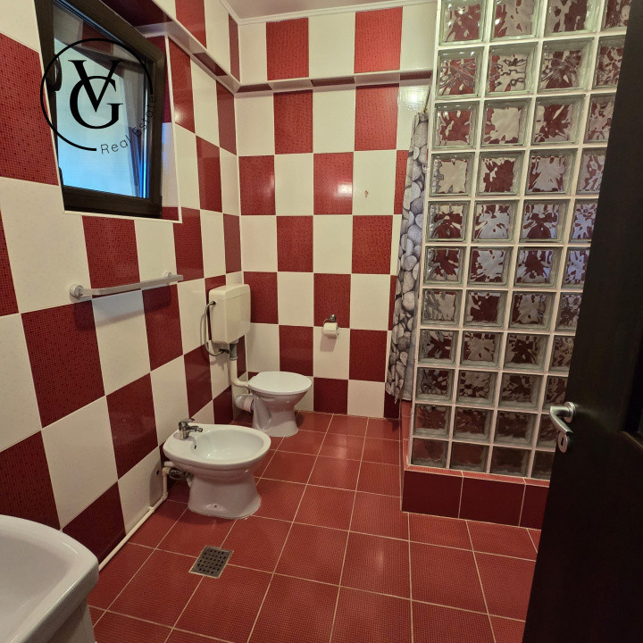 Apartament spațios de 3 camere - zona Compozitori 