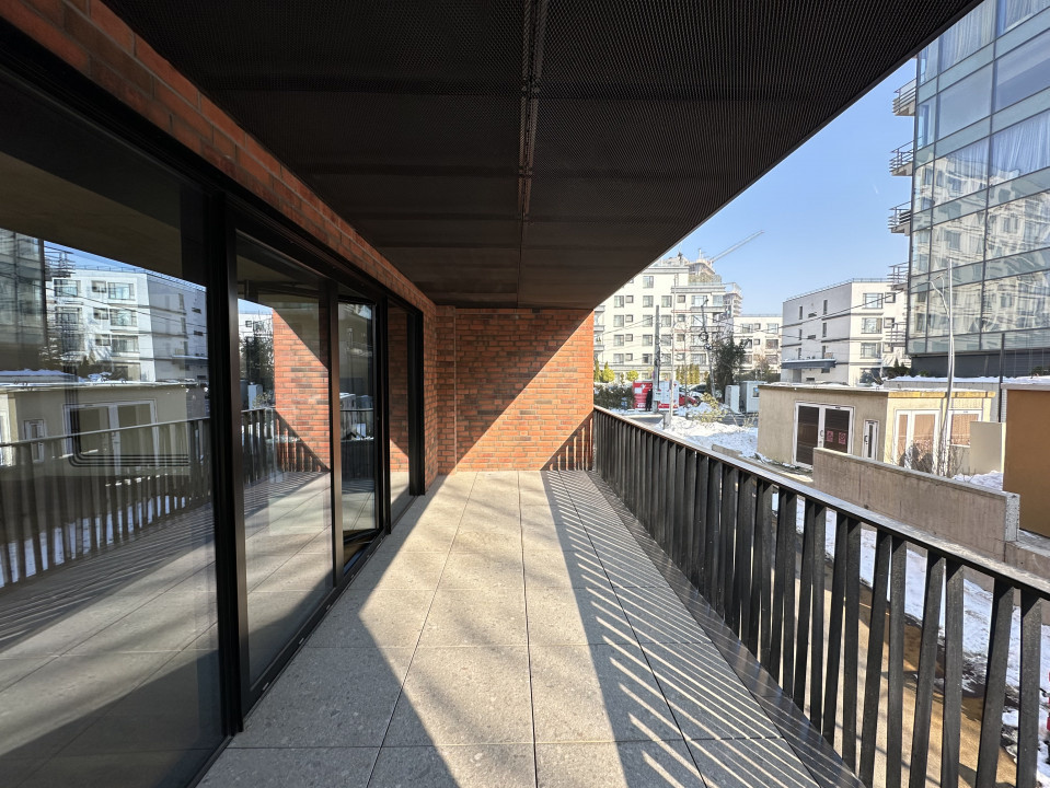 Apartament de 3 camere cu gradina - Zona Floreasca 