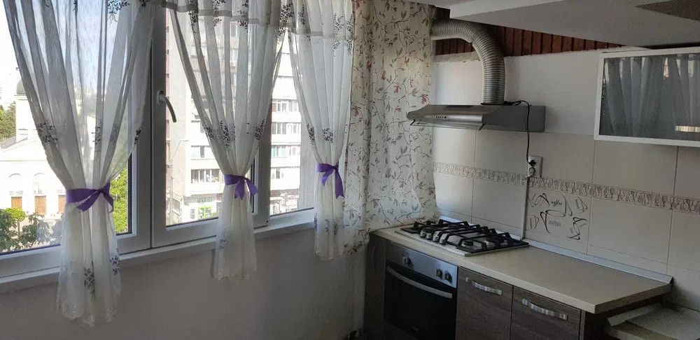 Apartament 3 camere - Metrou Piata Iancului