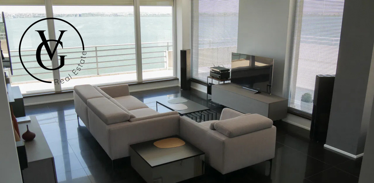 Penthouse cu vedere la lac | Mamaia