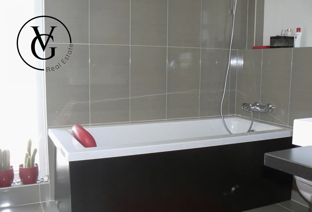 Penthouse cu vedere la lac | Mamaia