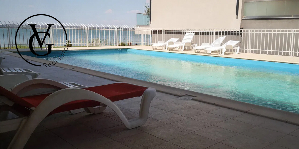 Penthouse cu vedere la lac | Mamaia