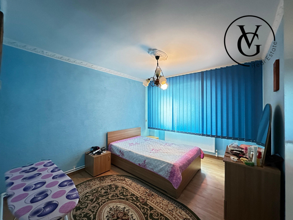 Apartament decomandat cu 4 camere - Năvodari