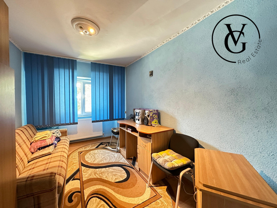 Apartament decomandat cu 4 camere - Năvodari