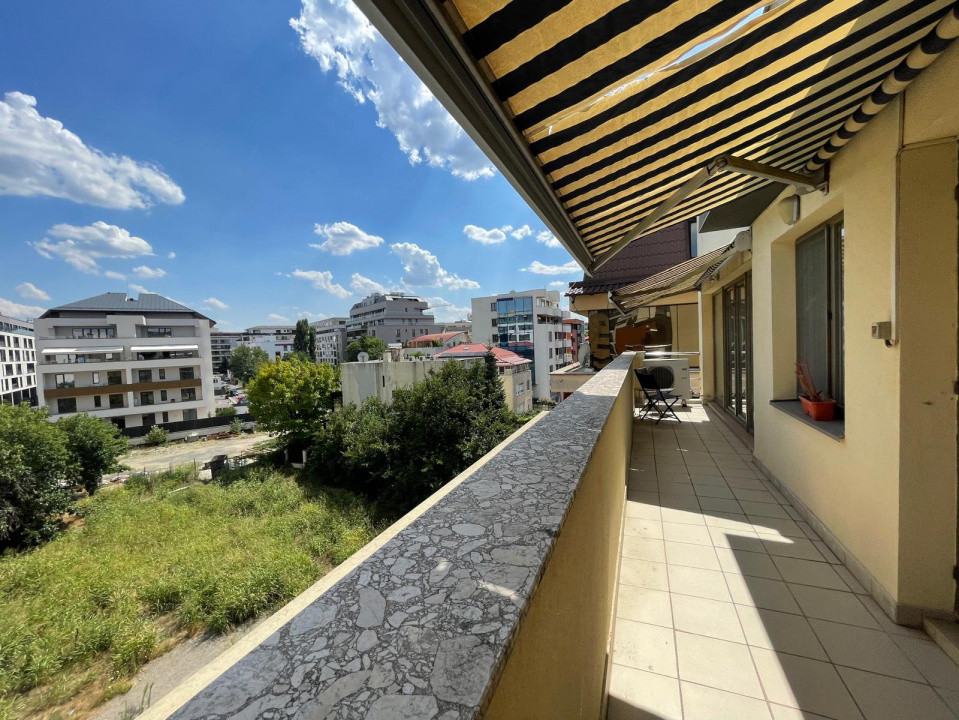 Apartament cu 5 camere si terasa spatioasa + 2 locuri de parcare