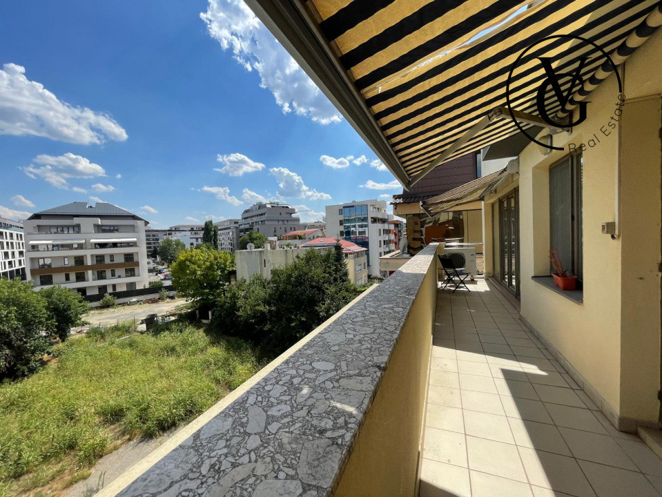 Apartament cu 5 camere si terasa spatioasa + 2 locuri de parcare