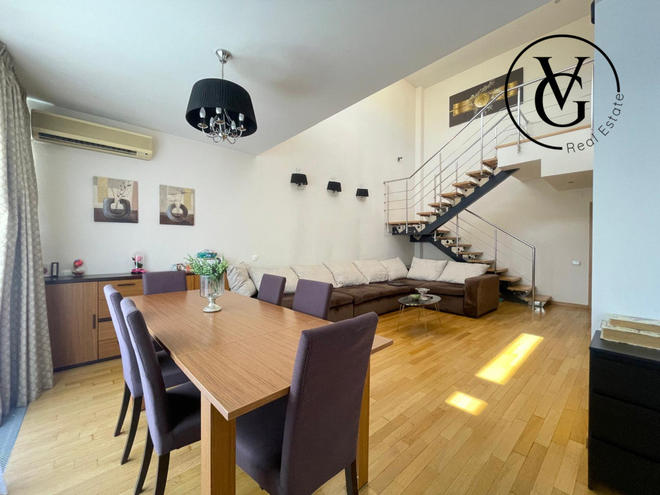Apartament cu 5 camere si terasa spatioasa + 2 locuri de parcare