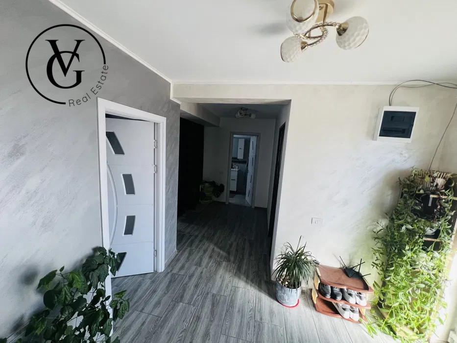 Casa cu 6 camere in Navodari 