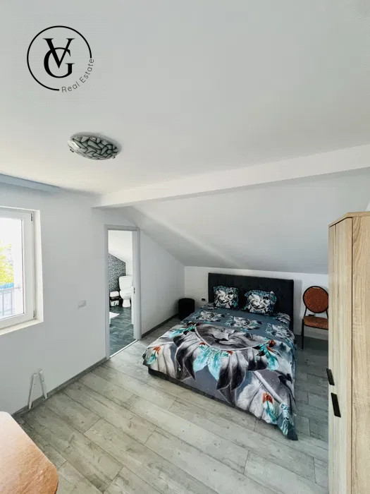 Casa cu 6 camere in Navodari 