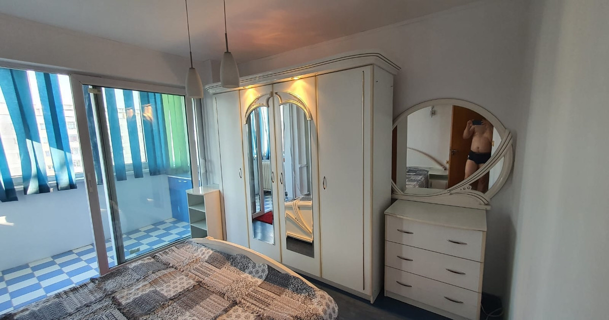 Apartament trei camere decomandat - Drumul Taberei