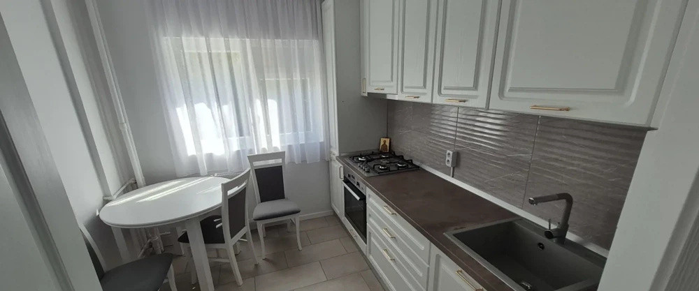 Apartament 2 camere - Aparatorii Patriei