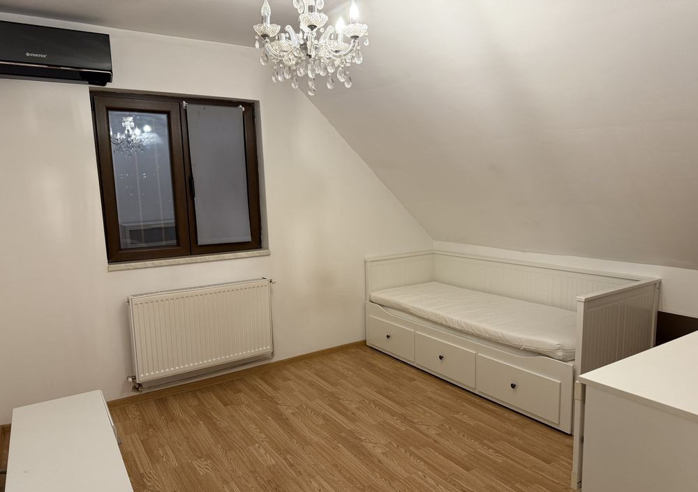 Apartament trei camere duplex - Militari