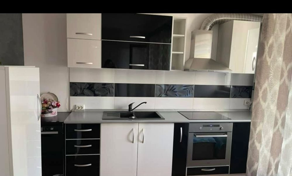 Apartament trei camere duplex - Militari