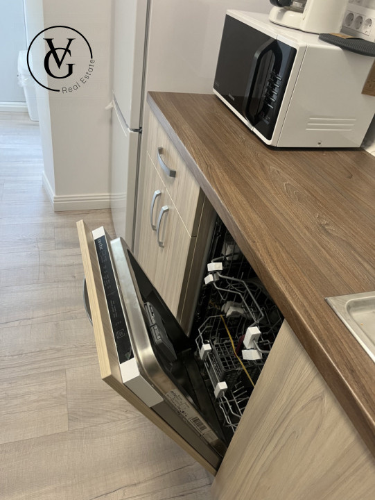 Apartament decomandat 2 camere - Faleza Nord 