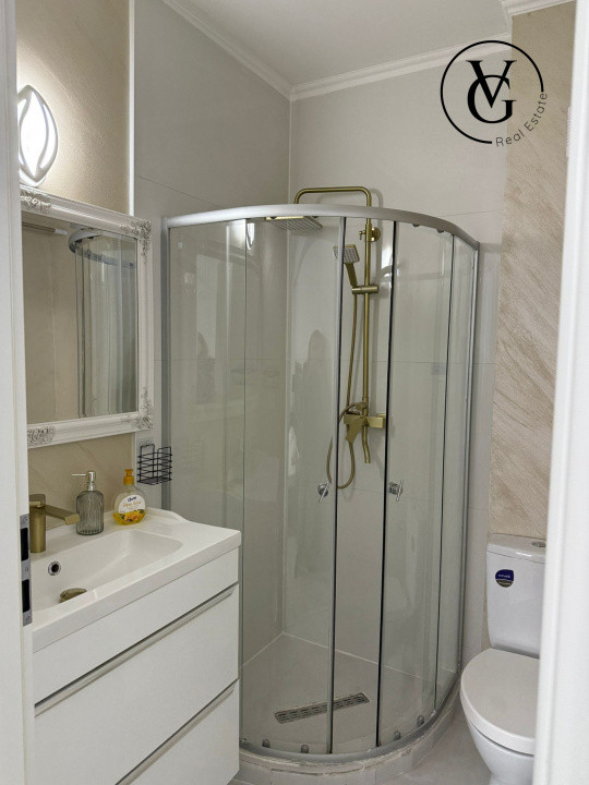 Apartament 3 camere Mamaia /  Faleza Nord/ Pescarilor