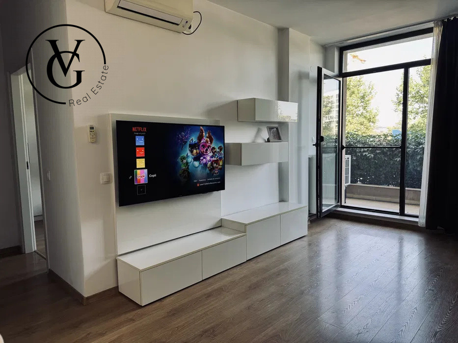 Inchiriez Apartament 2 camere cu terasa in Aviatiei, City Point