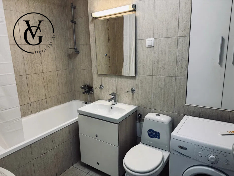 Inchiriez Apartament 2 camere cu terasa in Aviatiei, City Point
