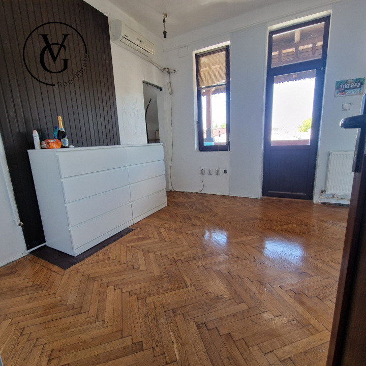 Apartament cinci camere in vila - Parcul Carol